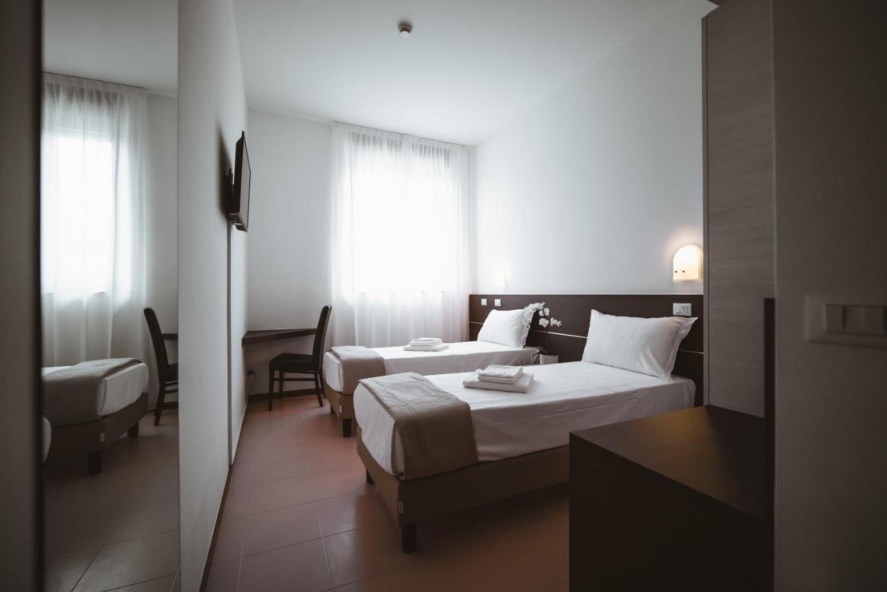 Albergo Commercio Palmanova Ngoại thất bức ảnh
