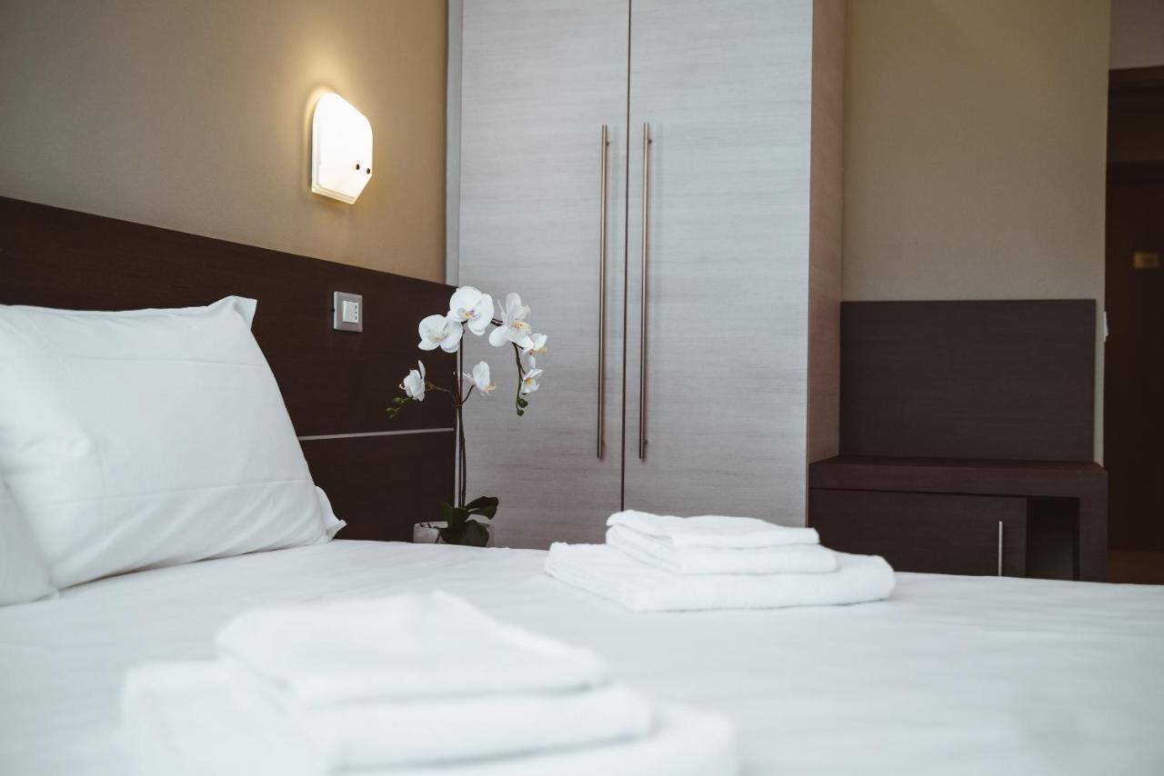Albergo Commercio Palmanova Ngoại thất bức ảnh